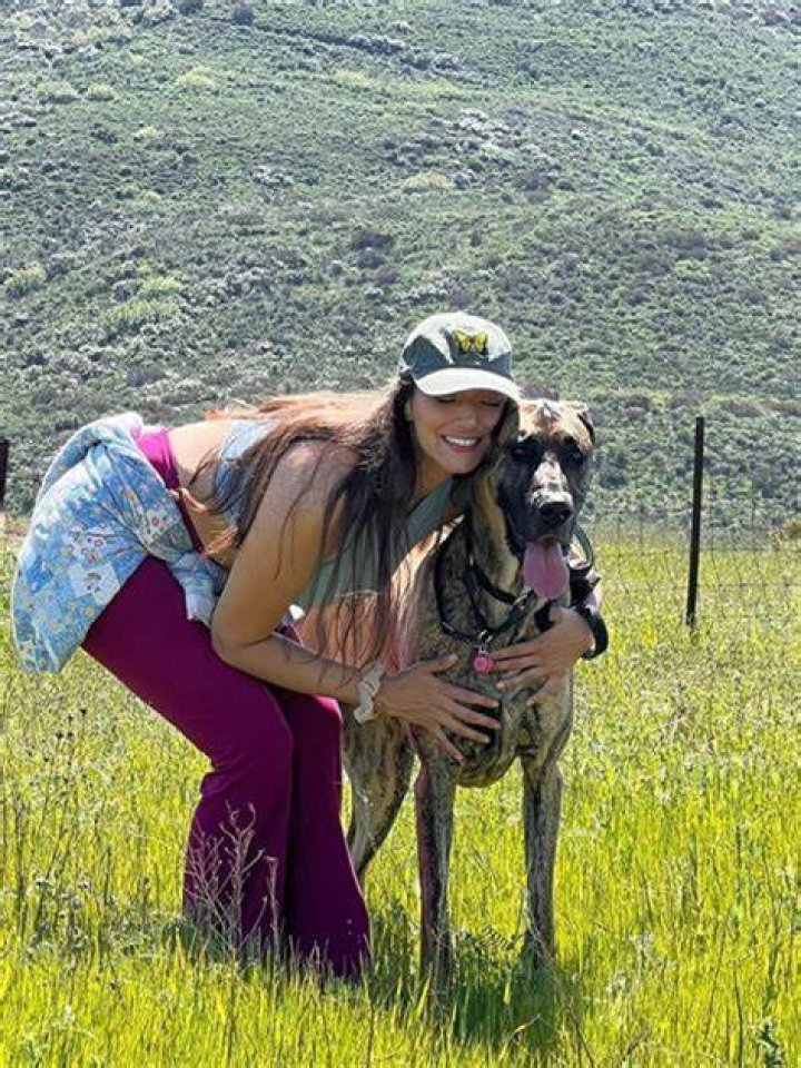 
Lindsey Villanueva Height, Weight, Net Worth, Age, Birthday, Wikipedia, Who, Nationality, Biography 