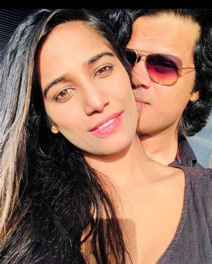 
Poonam Pandey Husband Sam Bombay Age, Birthday, Wikipedia, Who, Nationality, Biography 