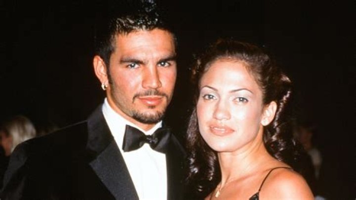 
The untold truth about Jennifer Lopez’s 1st husband Ojani Noa 