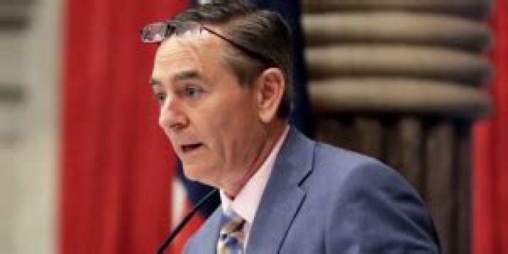 
Who Is Glen Casada Married To? Details About His Wife And Family 